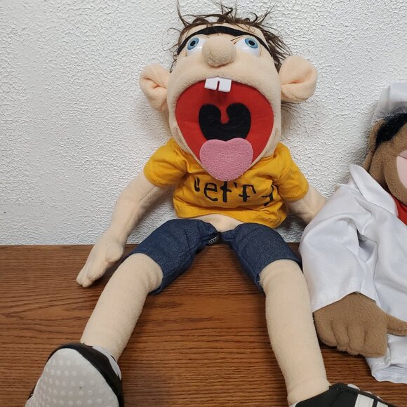 Plush Hand Puppets - Lot of 3 - Boy, Chef and Fireman - Various Brands - Picture 2 of 12